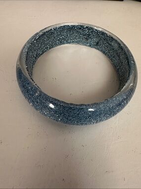 Glitter Resin Bangle Bracelet in Sea Blue